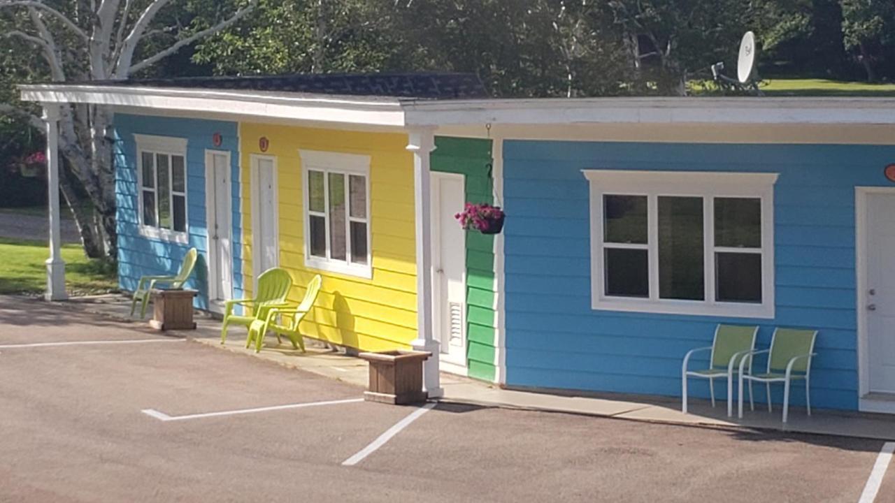 Cornerstone Motel Chéticamp Zewnętrze zdjęcie