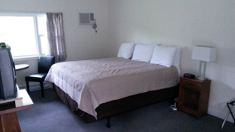 Cornerstone Motel Chéticamp Zewnętrze zdjęcie
